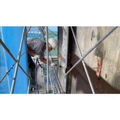 RAW-100 太空人防水膠噴