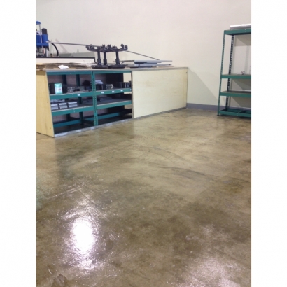 EP-102 (無溶劑)環氧樹脂底漆-完成面