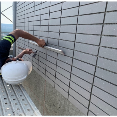 TA-01 磁磚黏著劑-鋪設