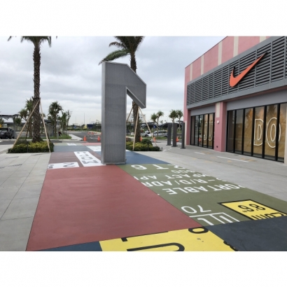 MMA 速乾彩色防滑地坪-完成面